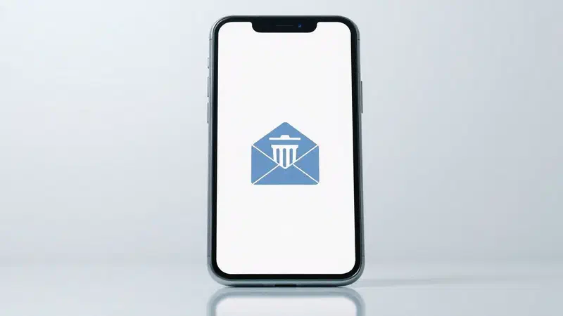 Come recuperare email cancellate iPhone: guida completa